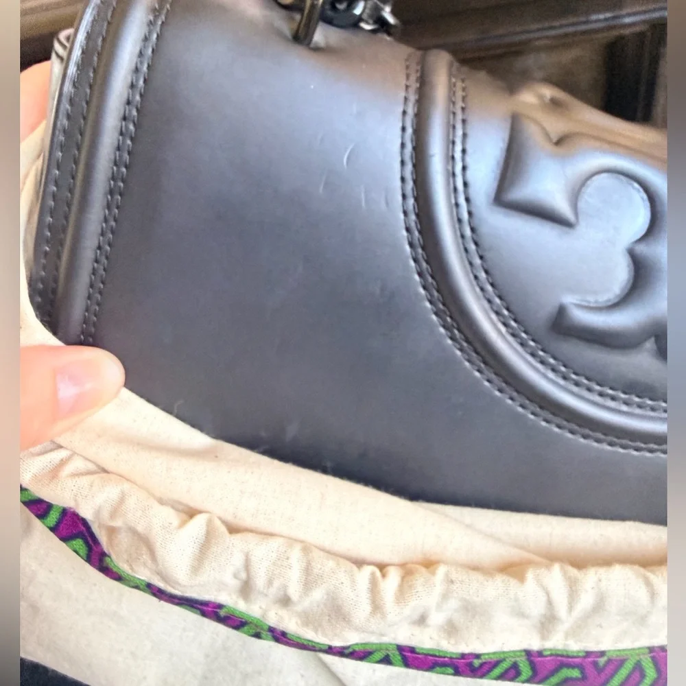 Tory Burch Fleming Matte Black Quilted Bag - Picture 10 of 10